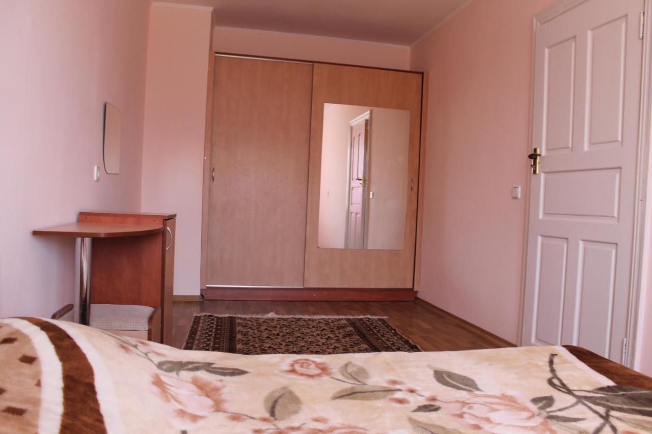 Kometa-2 Hotel Kobleve Habitación foto